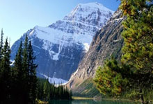 球友会：时隔三年再办冰雪盛会 背后有何深意？央视新闻客户端.